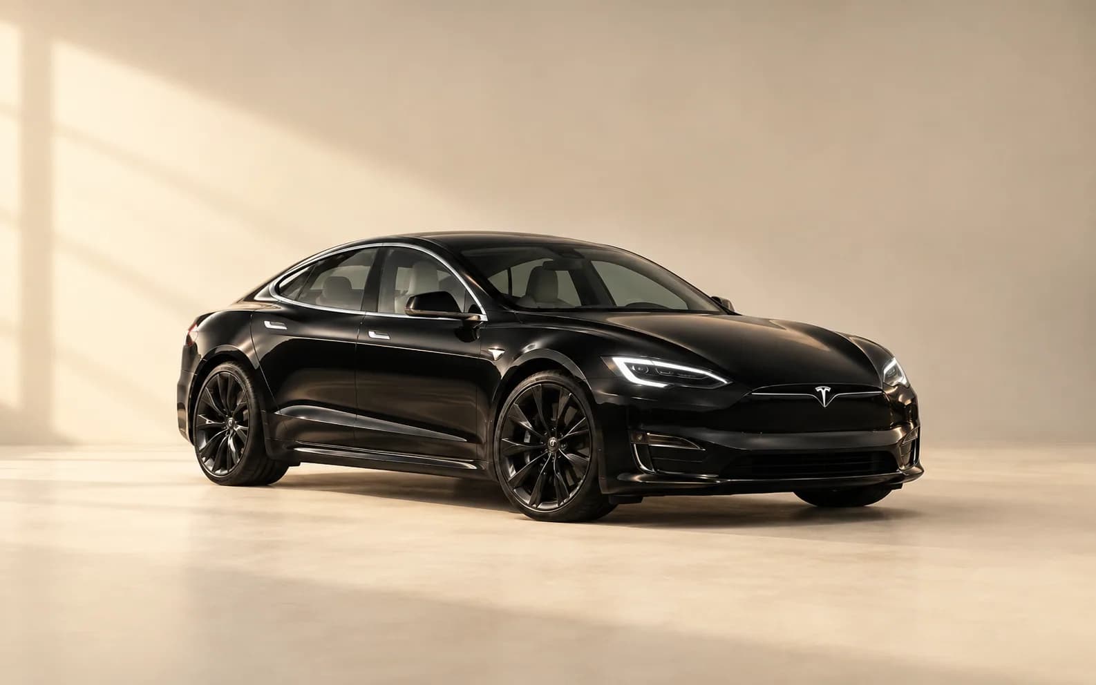Business Electric Sedan, Tesla Model S