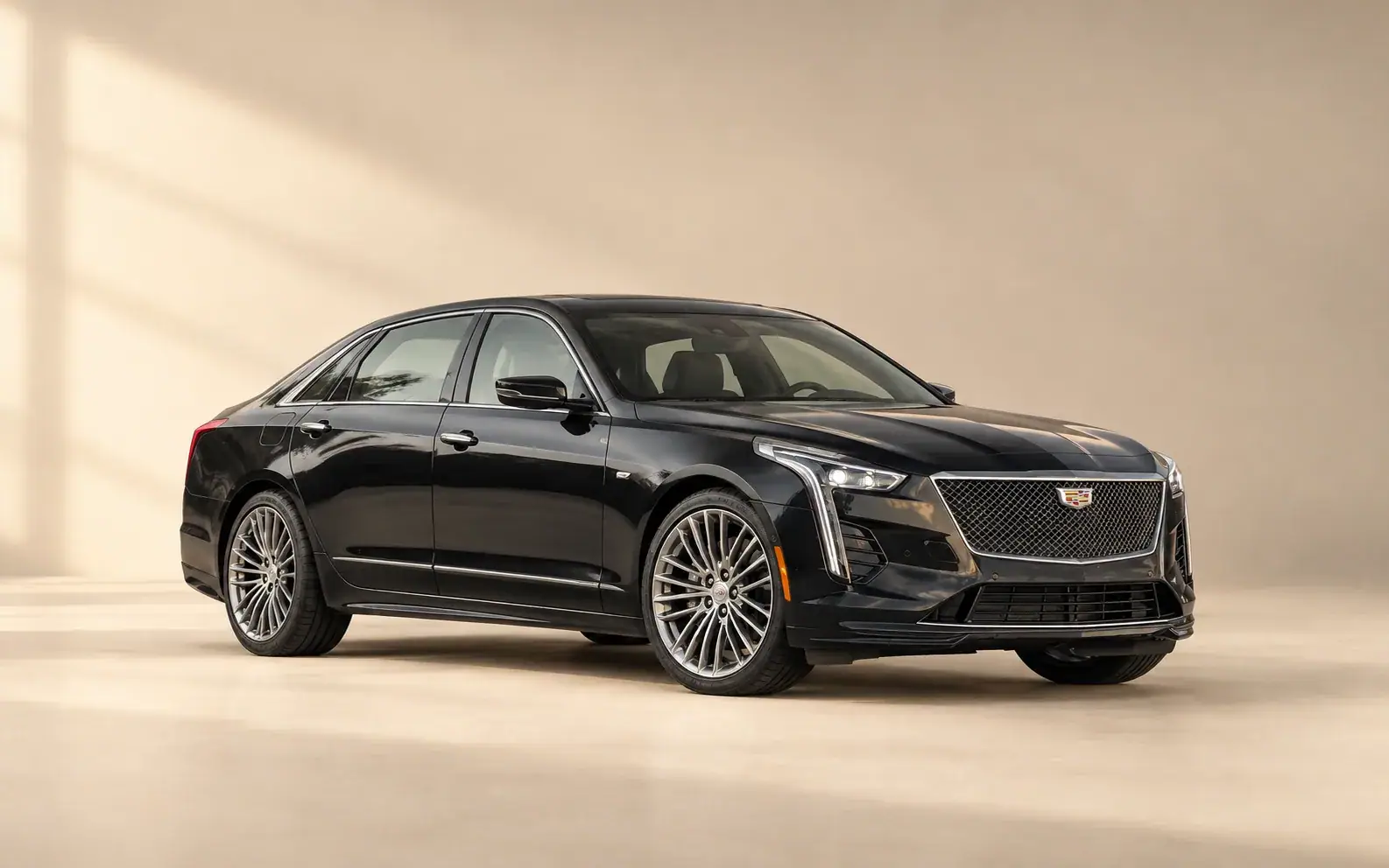 Elite VIP Sedan, Cadillac executive sedan